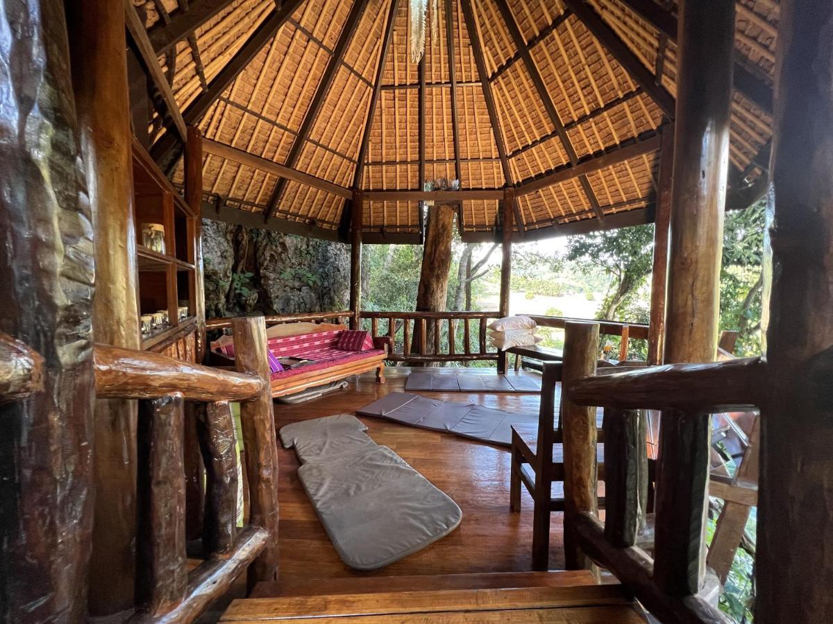 Kanlaya'S Eyrie, Luxury Homestay Pang Mapha Exterior photo