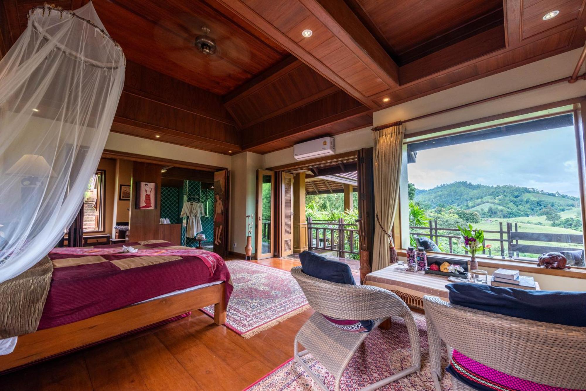 Kanlaya'S Eyrie, Luxury Homestay Pang Mapha Exterior photo