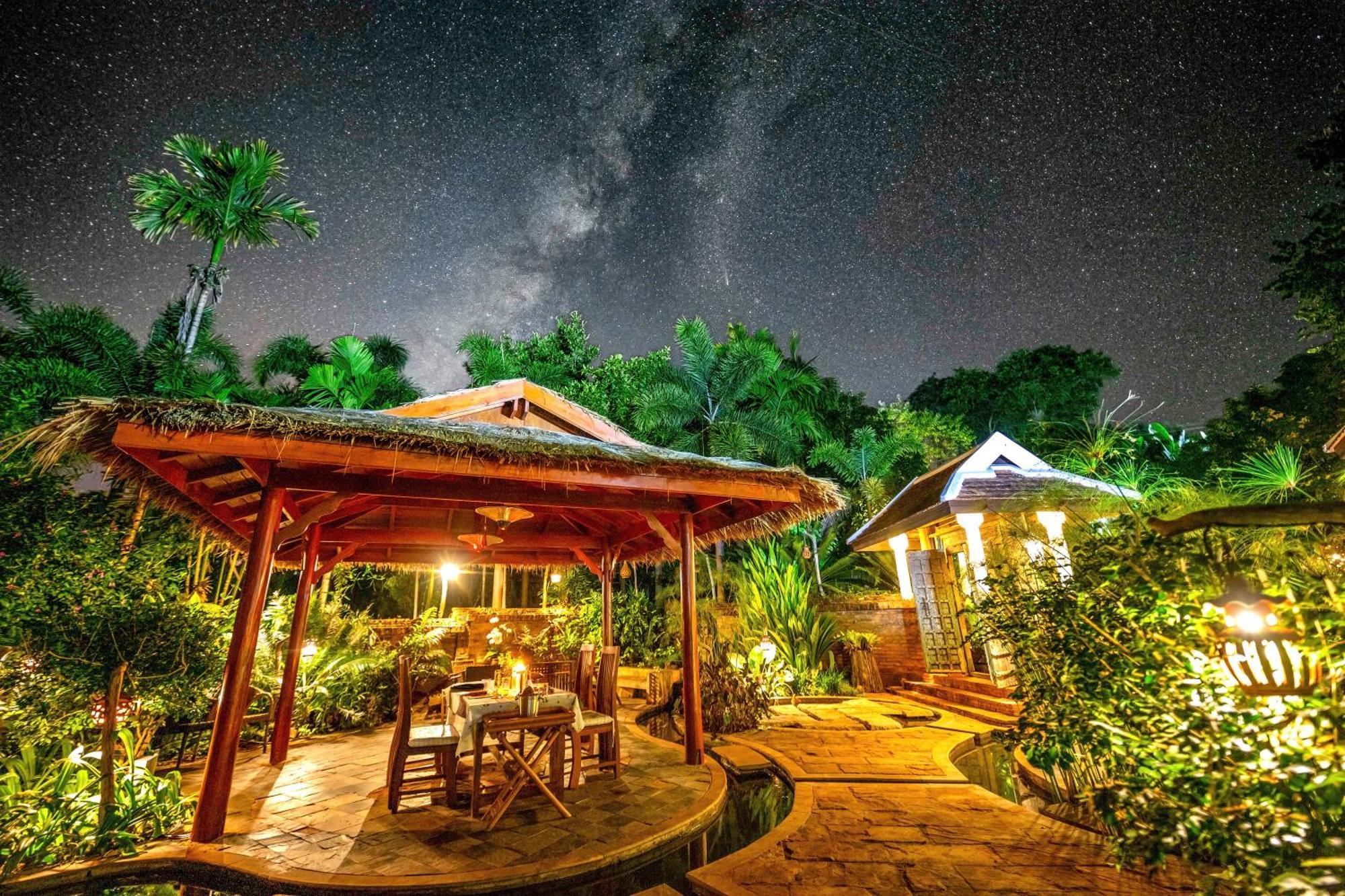 Kanlaya'S Eyrie, Luxury Homestay Pang Mapha Exterior photo